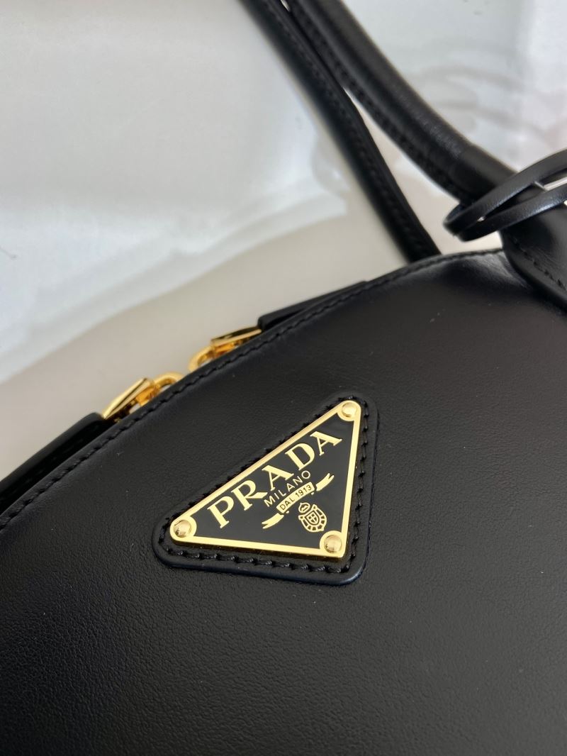 Pra*a top handle bags